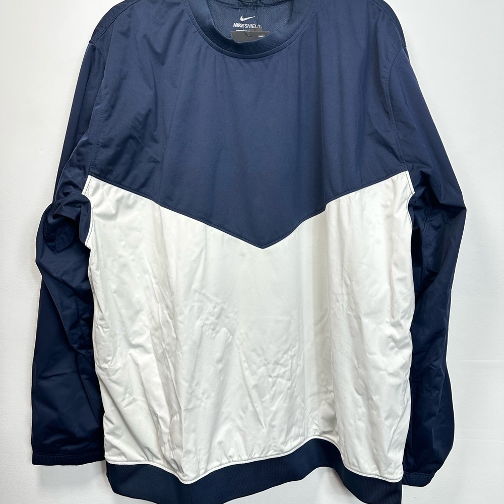 Nike Golf Men's Navy and White Pullover